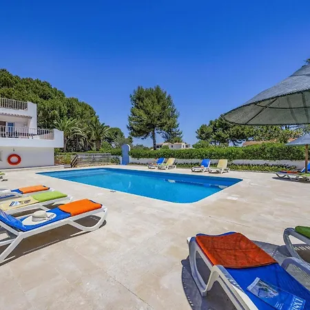 Conchas By Villa